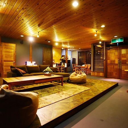 Hakuba Lodge Omusubi Otari Exterior foto